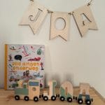 JOA kindernaam in gemaakt in houten vlaggetje