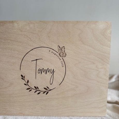 Houten herinneringsdoos bij verlies van een kindje – handgemaakt